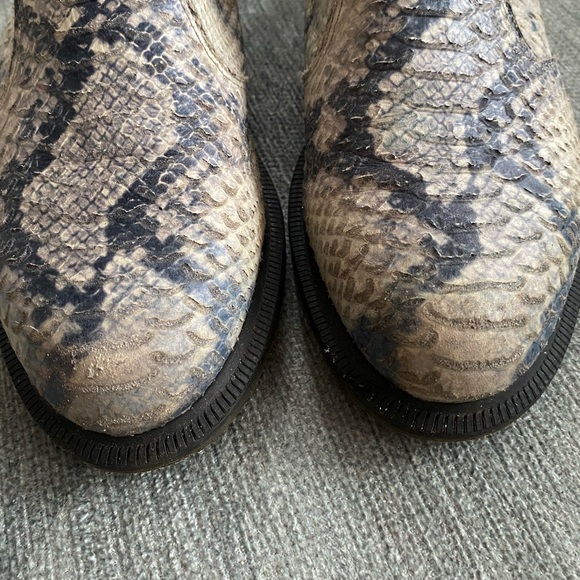 Dr. Martens snakeskin Chelsea boots, size 9 - Picture 4 of 5